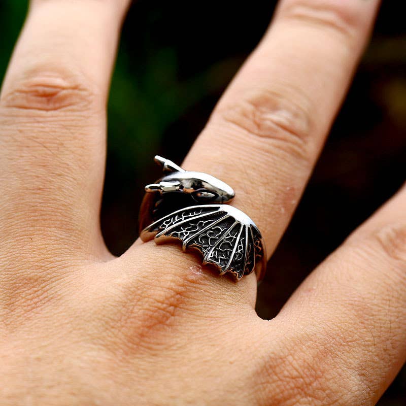Men's Cast Dragon Ring: 10