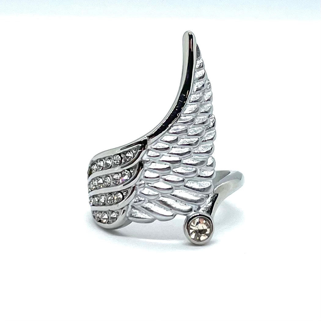 SK2503 Ladies Wing Stone Ring Stainless Steel Motorcycle Jewelry Size 6-10