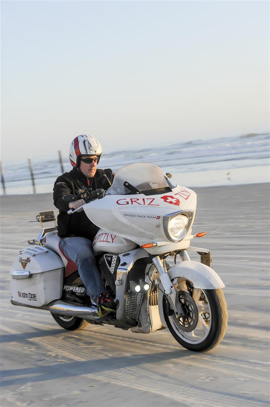 'Round The World (RTW) in 100 Days? This Nut Thinks He Can Do It