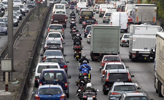 Colorado Democrats Reject Motorcycle Lane Splitting