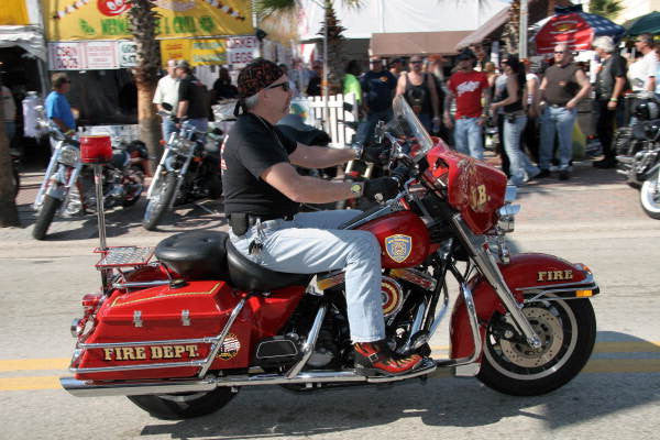 Republican Wants To Force Helmets Back On Motorcycle Owners In Florida
