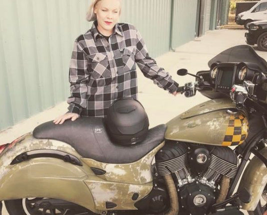 Rocker Pink Gets a Custom Indian As Push Present