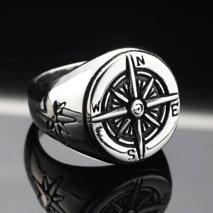 Vintage Round Compass Men's Titanium Steel Ring: Yellow Gold / 11