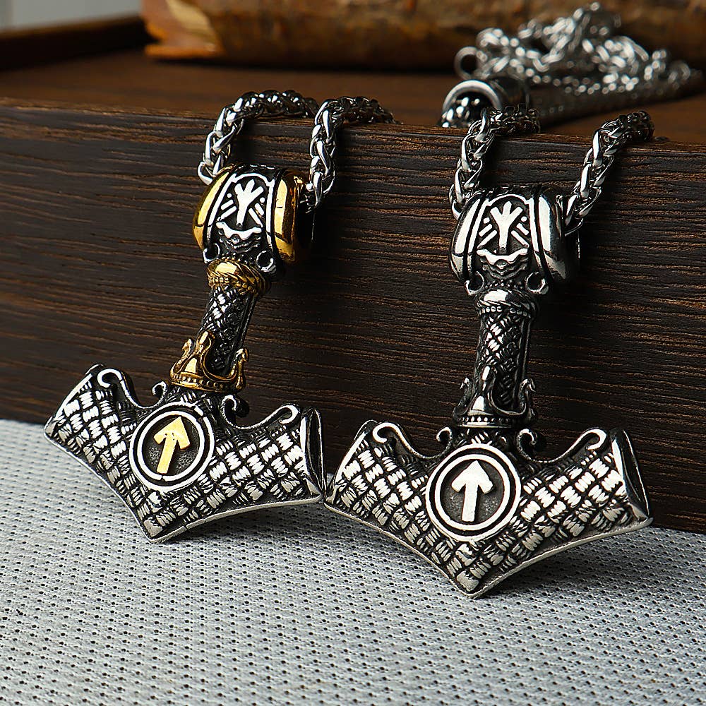 Viking Vintage Stainless Steel Thor's Hammer Necklace: Silver