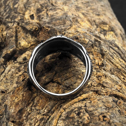 Vintage Viking Triangular Raven Totem Ring: 10