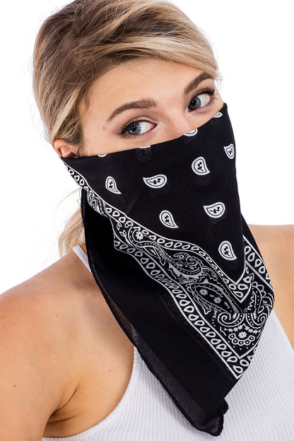 Classic Paisley Print Square Cotton Bandana: BLACK / ONE SIZE