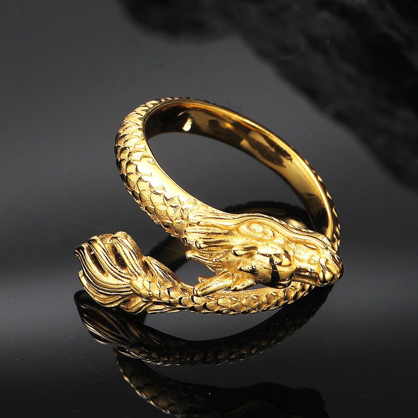 Vintage High-Grade Dragon Titanium Steel Ring: Yellow Gold / 8