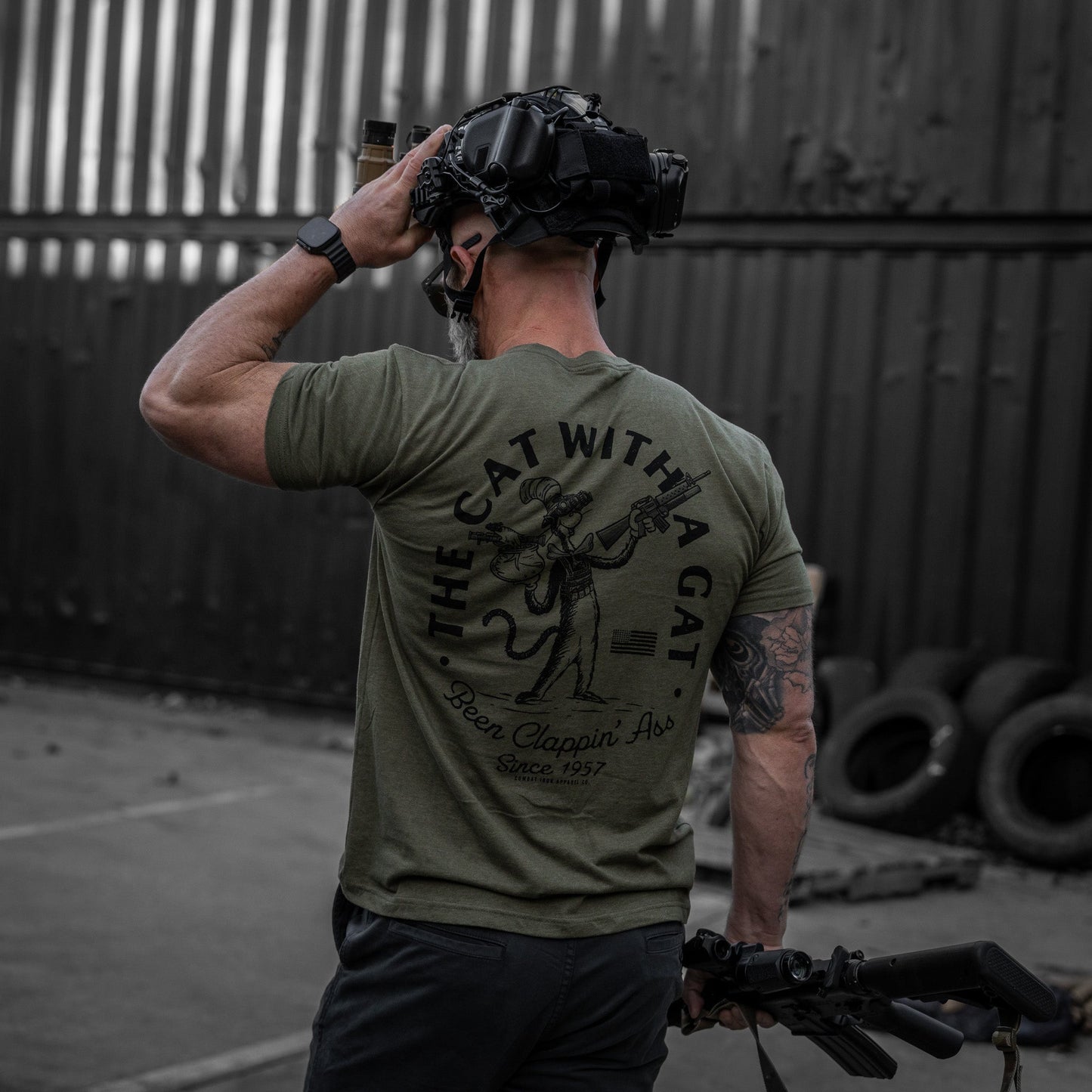 The Cat With A Gat Remix Men's T-Shirt