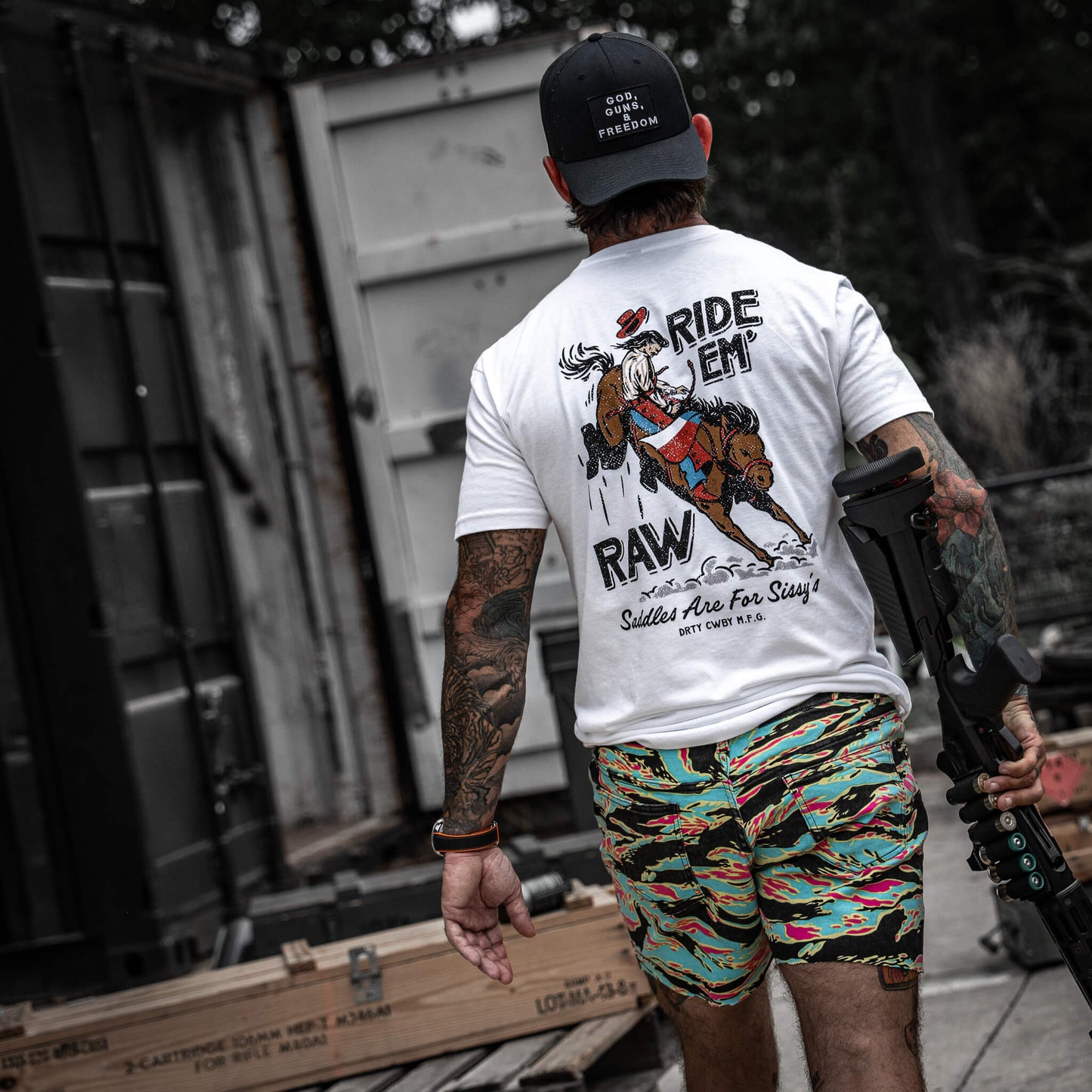 Ride 'Em Raw - Saddles Are For Sissy's Men's T-Shirt