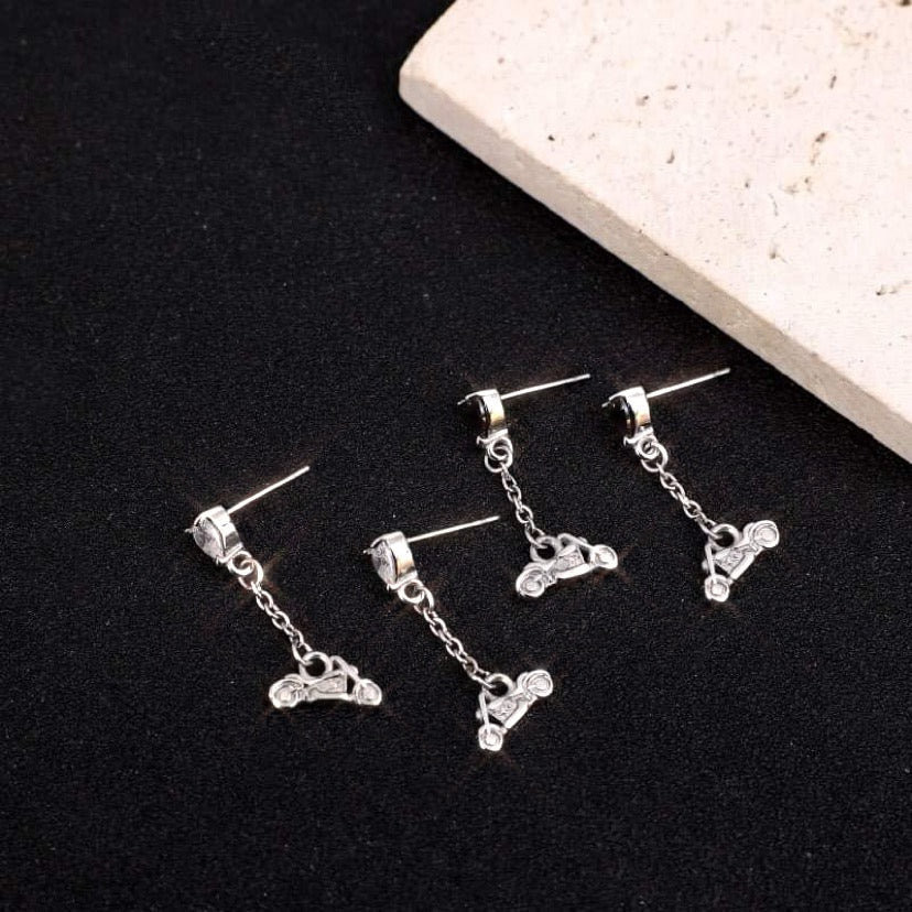 SK2707E Heart Crystal Motorcycle Earrings - Clear Stone
