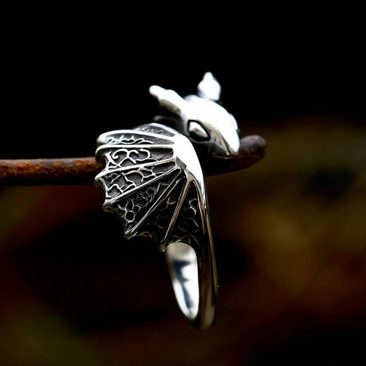 Men's Cast Dragon Ring: 12