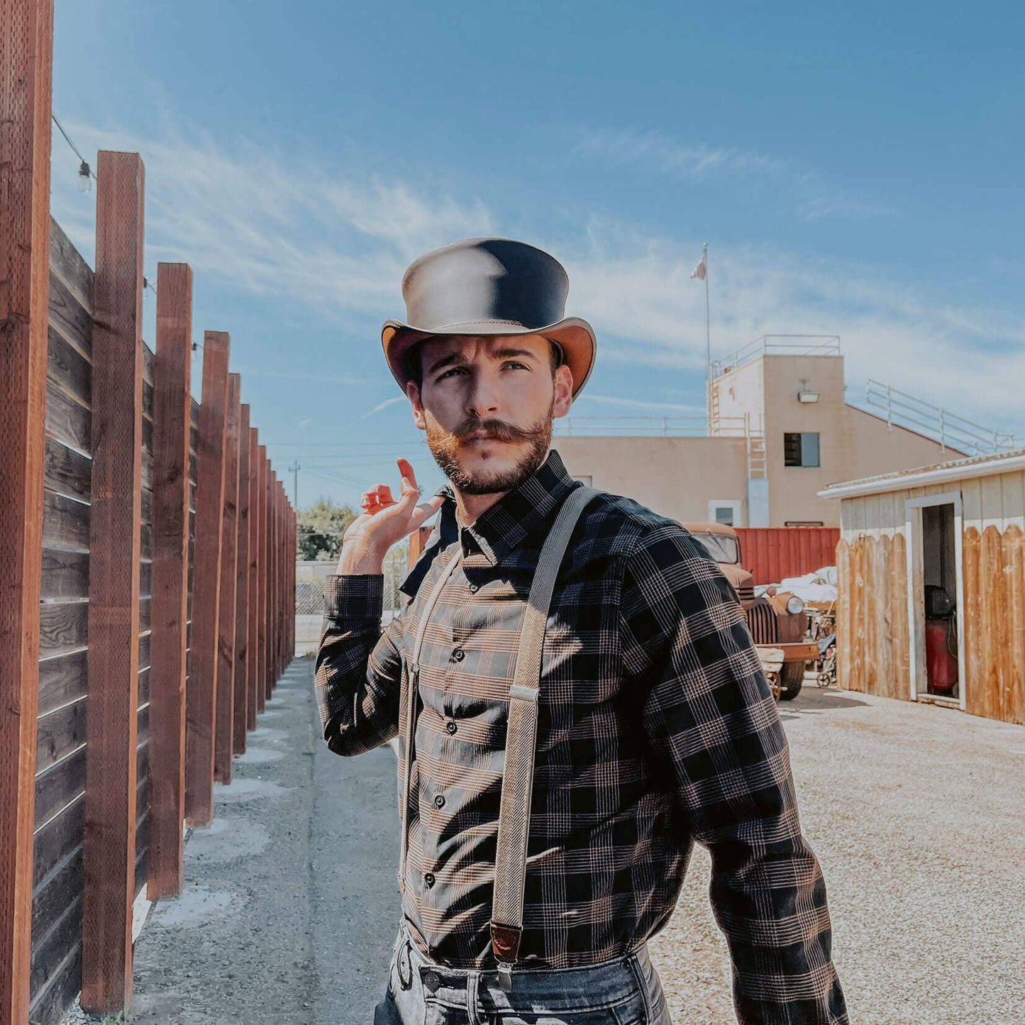 Genuine Leather Top Hat - Style Marlow Unbanded: Burnt Honey / XL